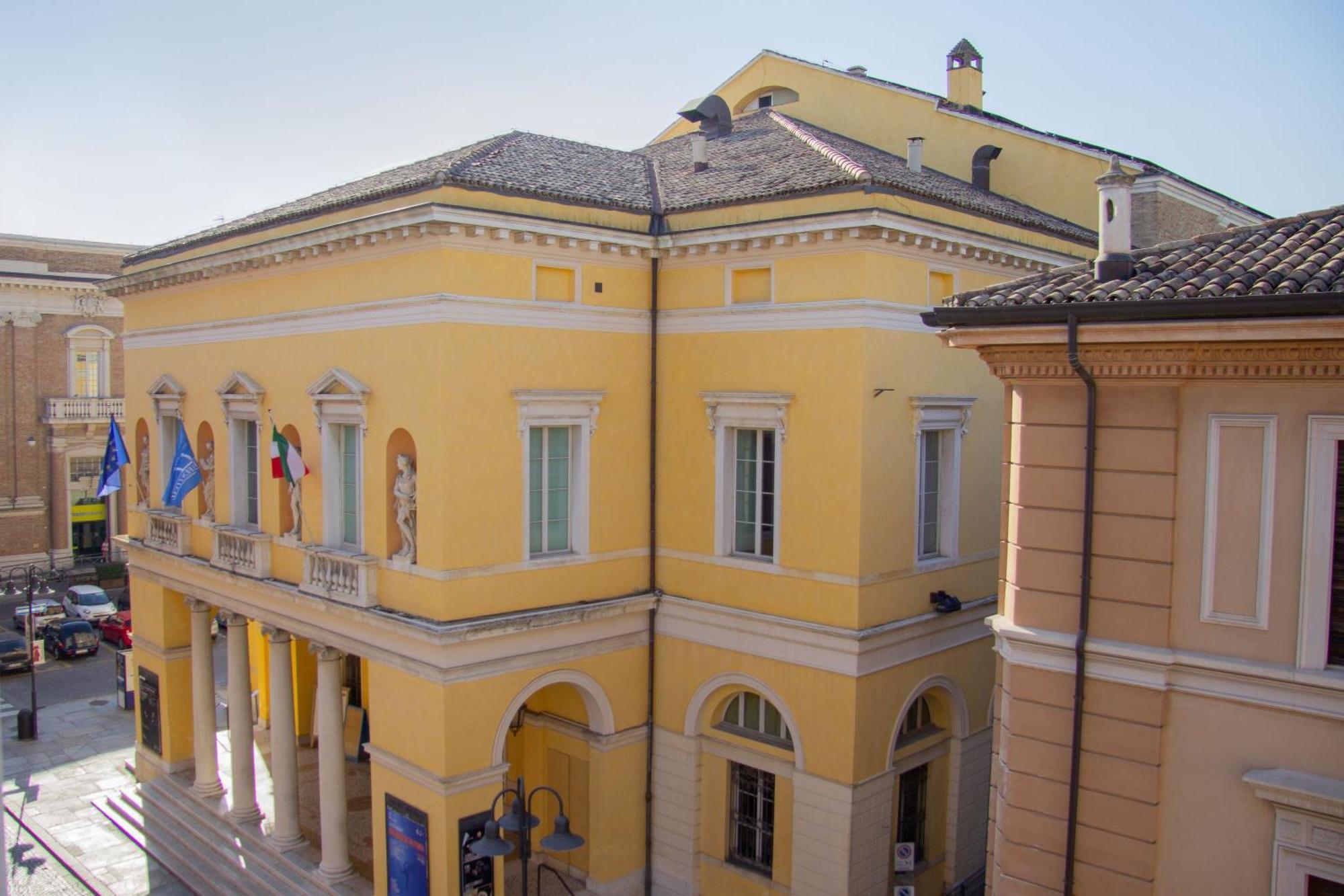La Maison Du Theatre Ravenna Exterior foto